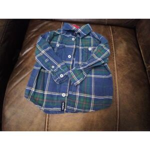 24 Month Carter Button Up Long Sleeve/Pant Set Excellent pre-owned condition